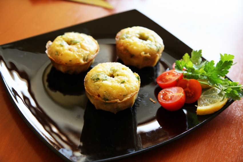 Маффины с курицей и сыром