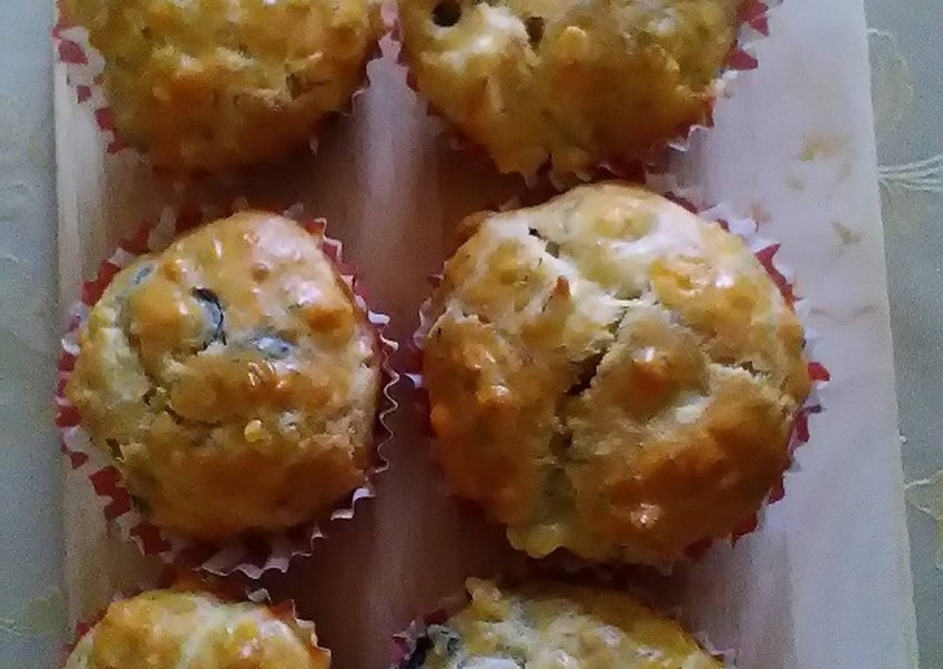 Сырные кексы с зеленью