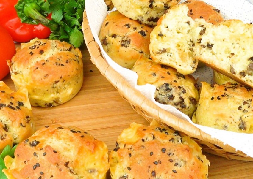 Куриные маффины с грибами