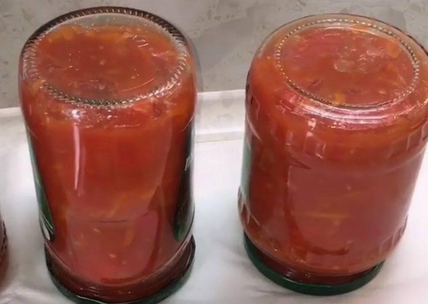 Лечо на зиму из перца и помидор и моркови и лука
