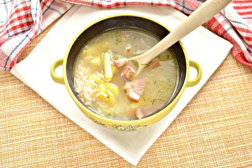 Сырный суп с сосисками