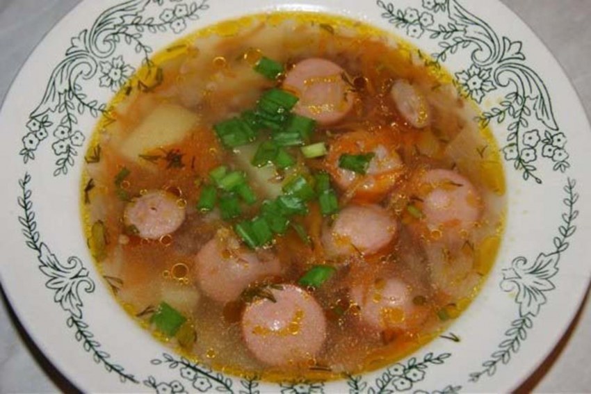Быстрый суп с сосисками