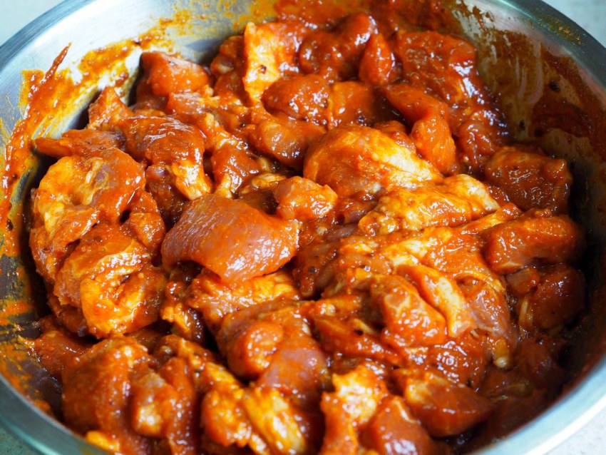 Кимчи с курицей жареной