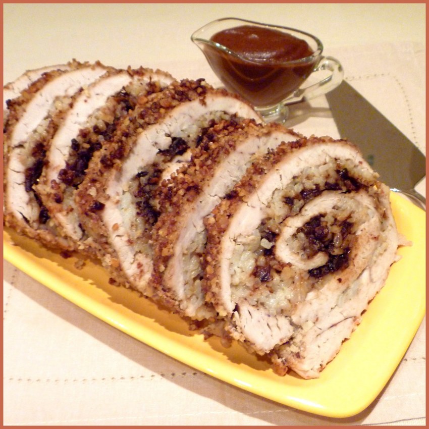 Филе курицы с черносливом и курагой в духовке