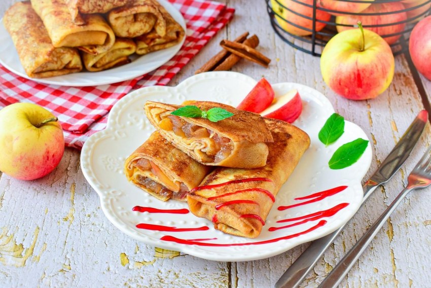 Булочки конвертики с яблоками