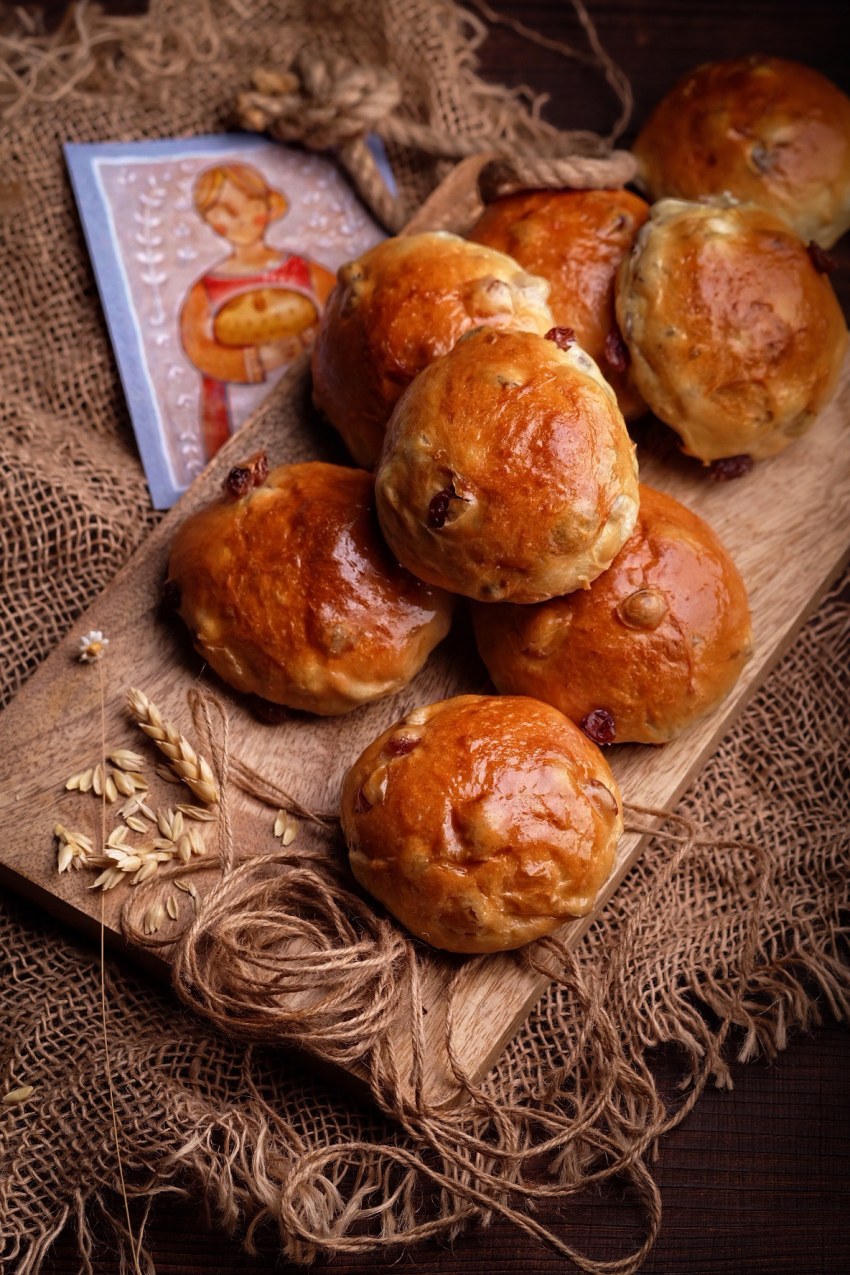 Гречаная булочка яблоко
