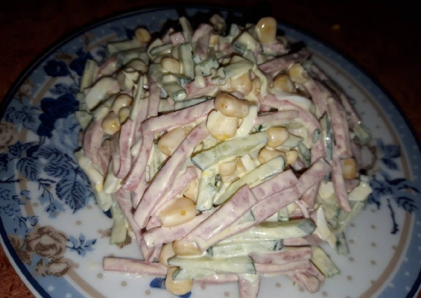 Жареная картошка с колбасой