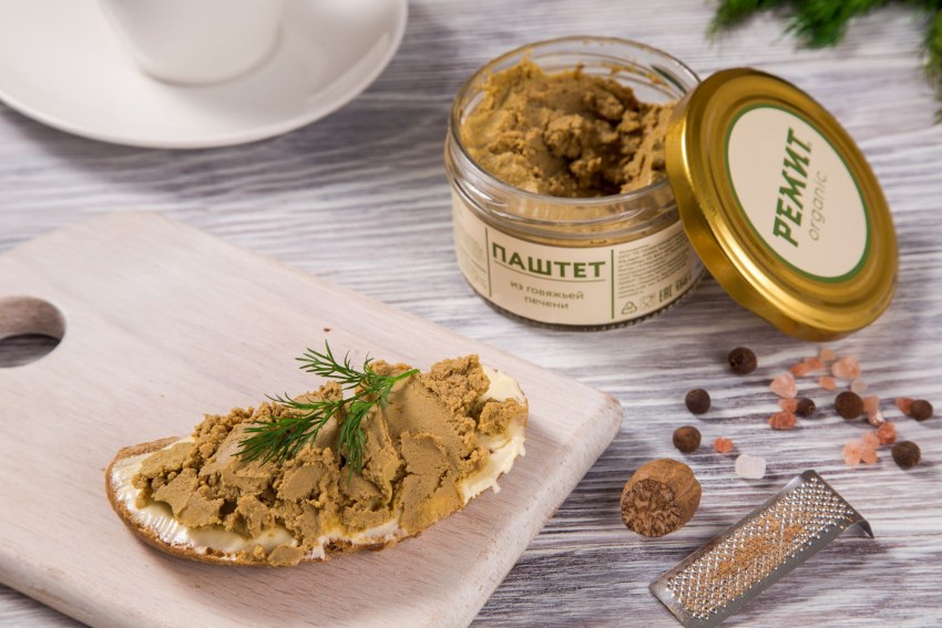 Блюда с паштетом из куриной печени