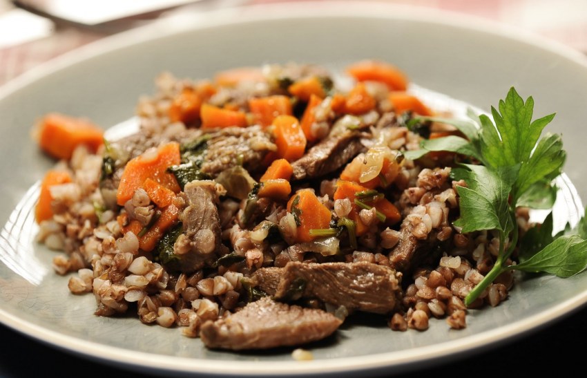 Гречневая каша с шампиньонами