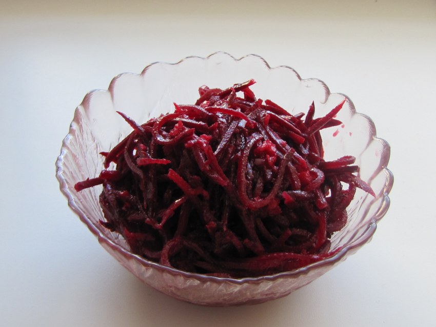 Салат из свеклы с маслом