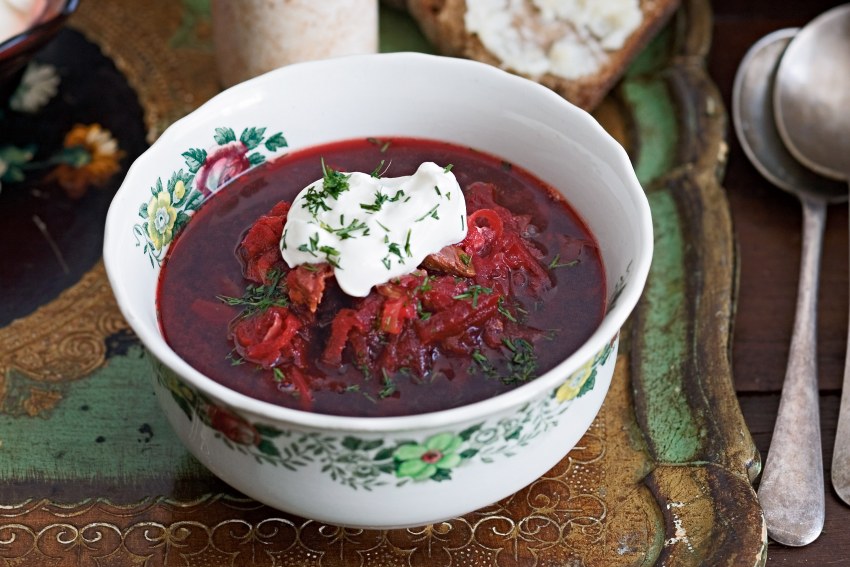 Борщ с грибами