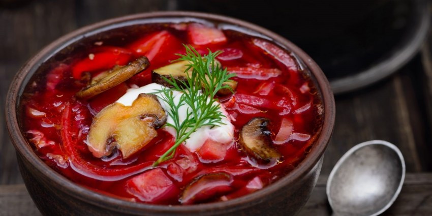 Борщ с грибами по кубански