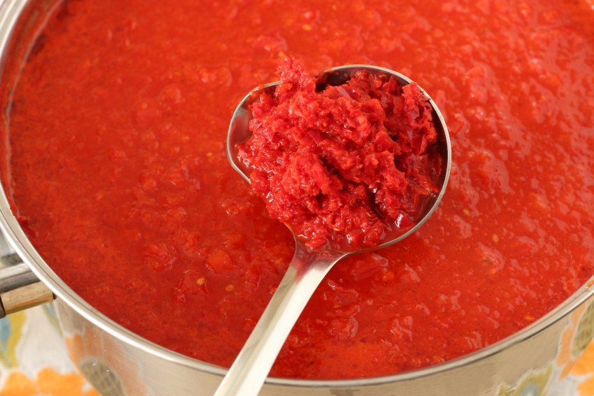 Рыбка тушеная с овощами