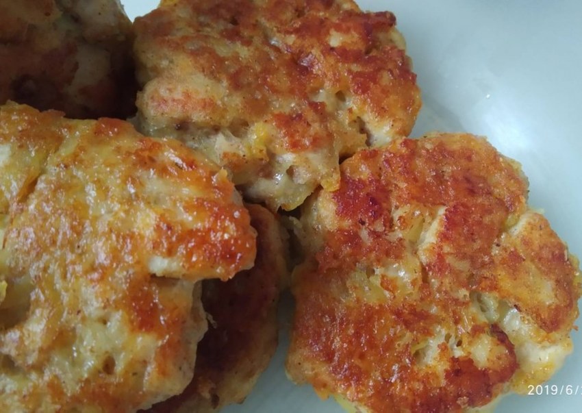 ПП котлеты из куриного филе и творога