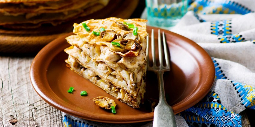 Блинчатый пирог с мясом