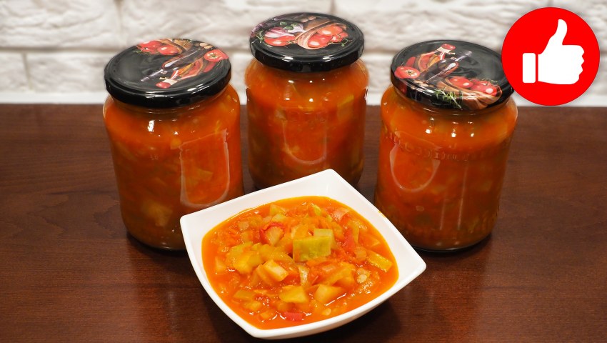 Лечо с кабачками и перцем и томатной пастой