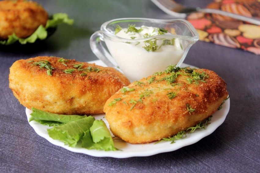Зразы картофельные с яйцом