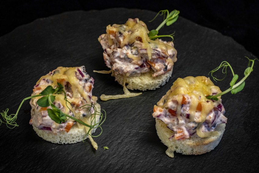 Канапешки с креветками