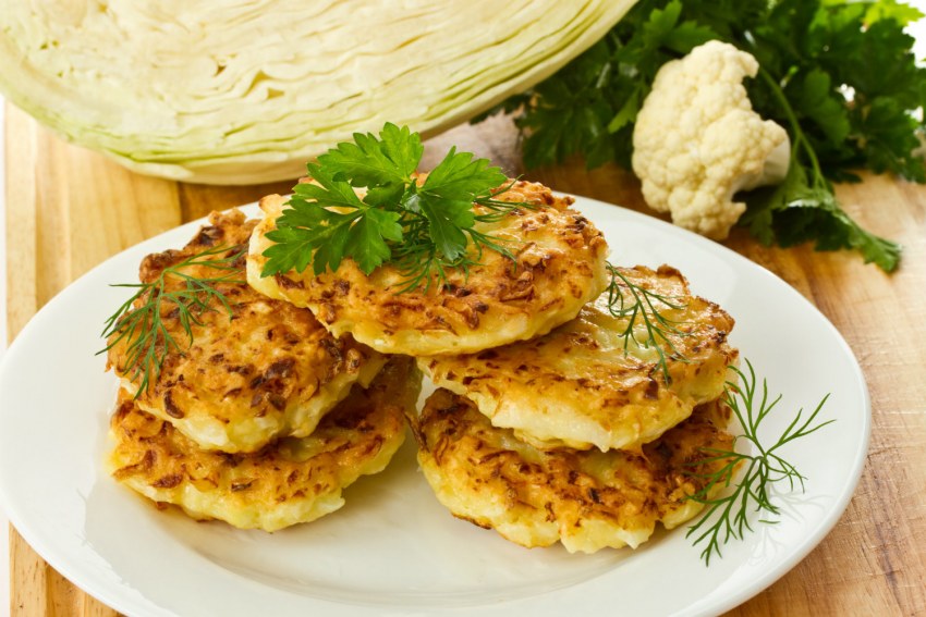 Овощные котлеты из кабачков в духовке
