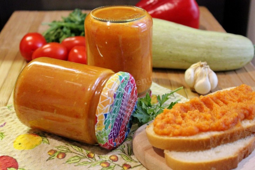 Кабачковая икра кафе