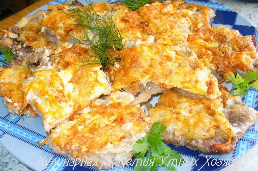 Мясо с болгарским перцем на сковороде