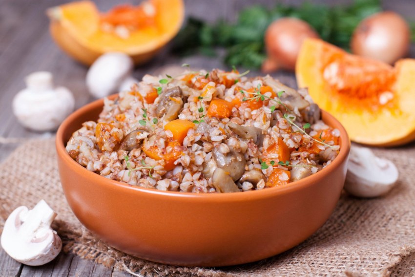 Гречневая каша с курицей
