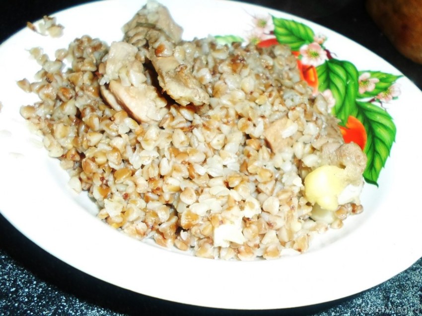 Жареная грудка с грибами