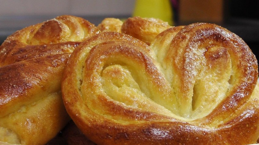 Булочки сдобные сладкие