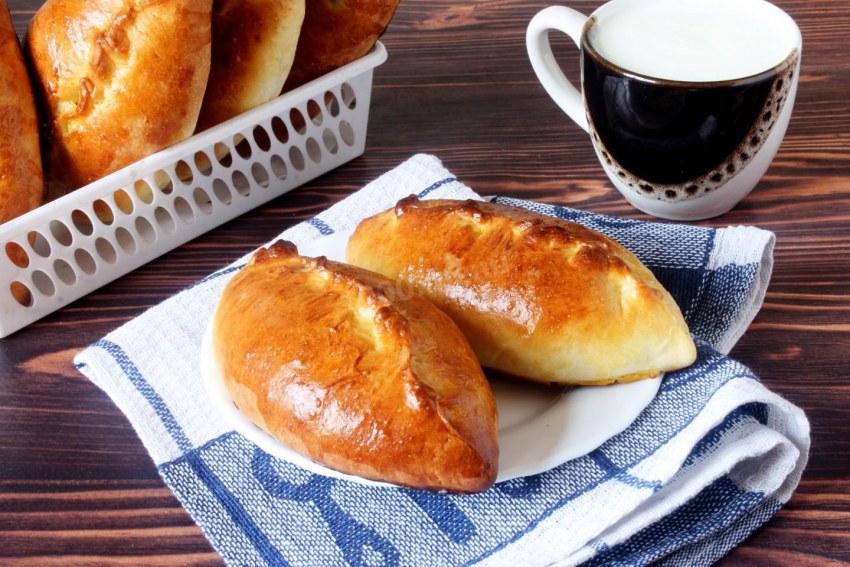 Рогалик со сгущенкой