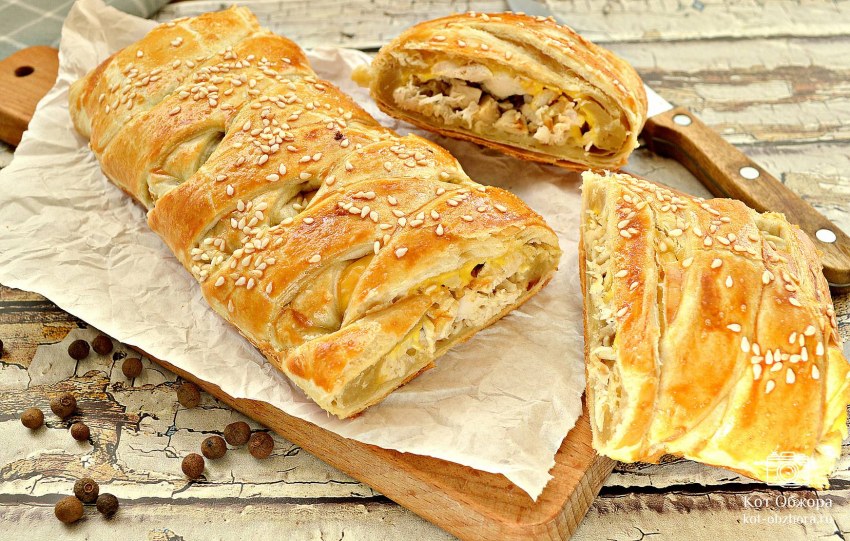 Пирог с рыбой и рисом