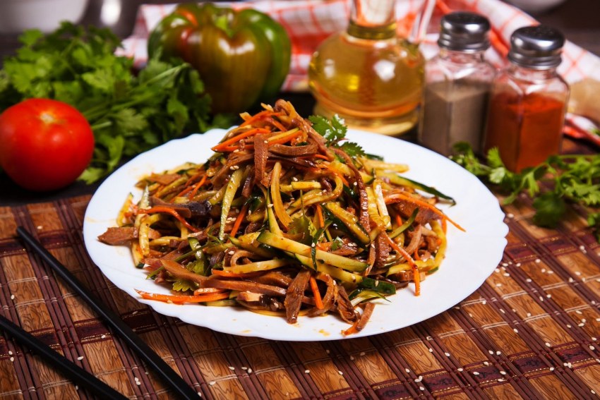 Салат пекинская капуста курица сыр