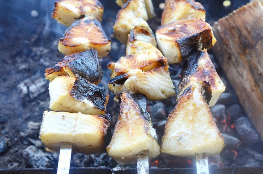 Карп фаршированный орехами
