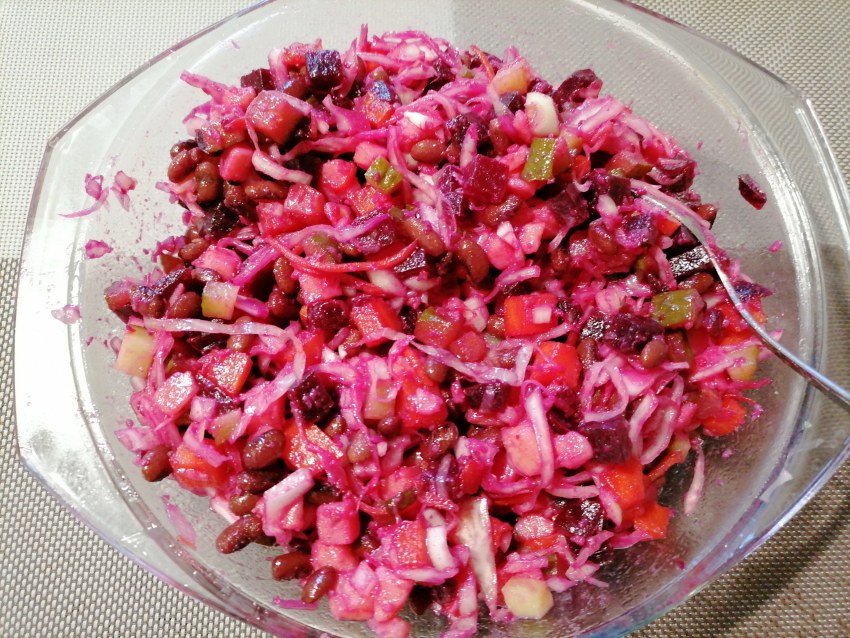 Винегрет с фасолью и квашеной капустой