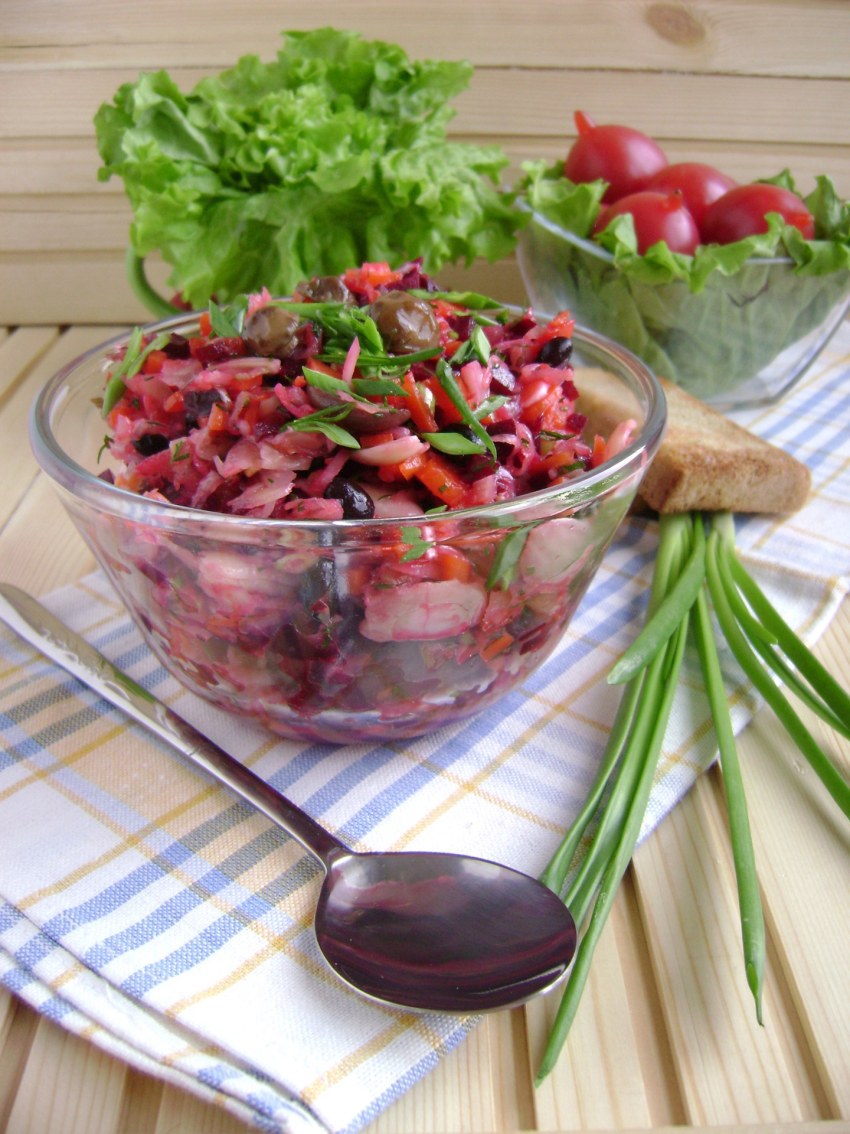 Винегрет с фасолью и капустой