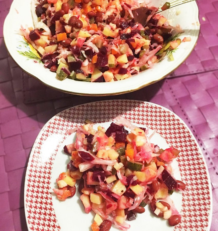 Салат из свеклы с фасолью