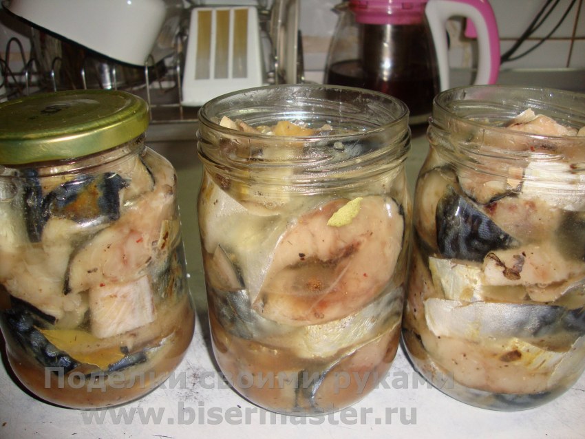 Рыбные консервы в банках
