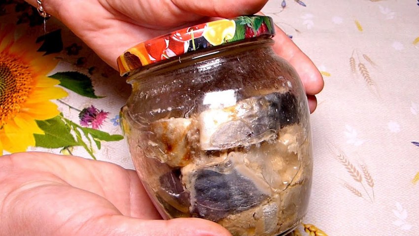 Консервы из сельди в духовке в банках