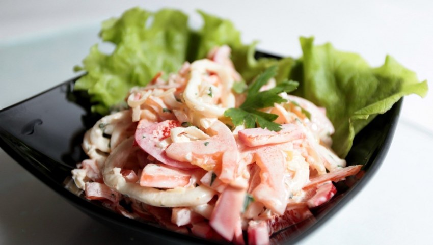 Салат с болгарским перцем и курицей