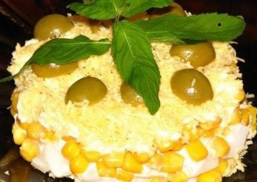 Тайский салат с кальмарами