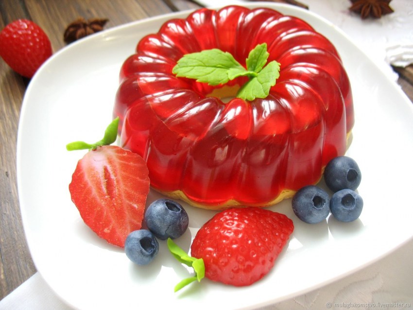 Клубничное желе