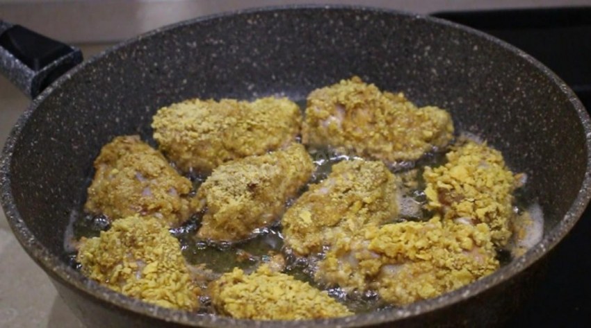 Стрипсы куриные