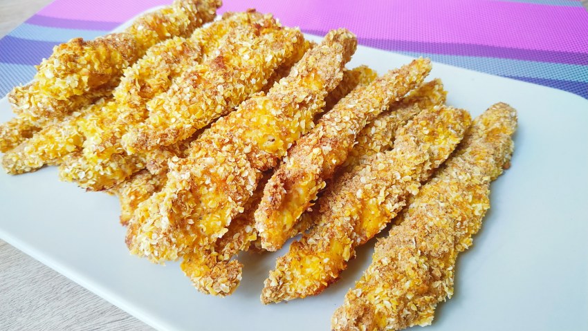 Куриные крылышки в кукурузных хлопьях