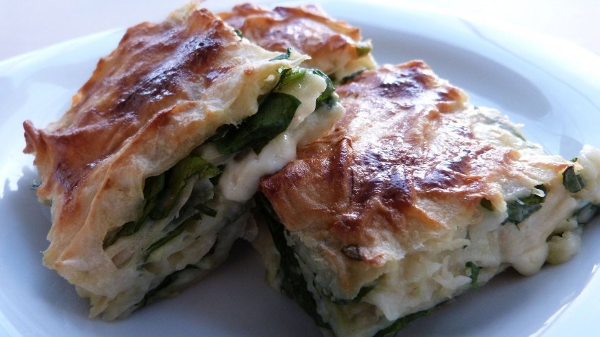 Бурек с мясом турецкий