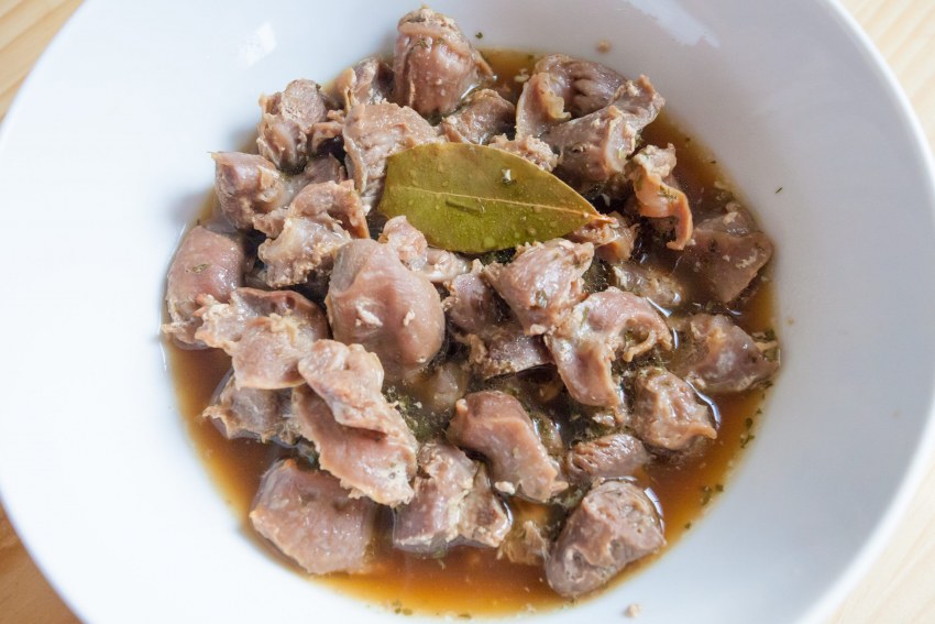 Куриные желудки в духовке