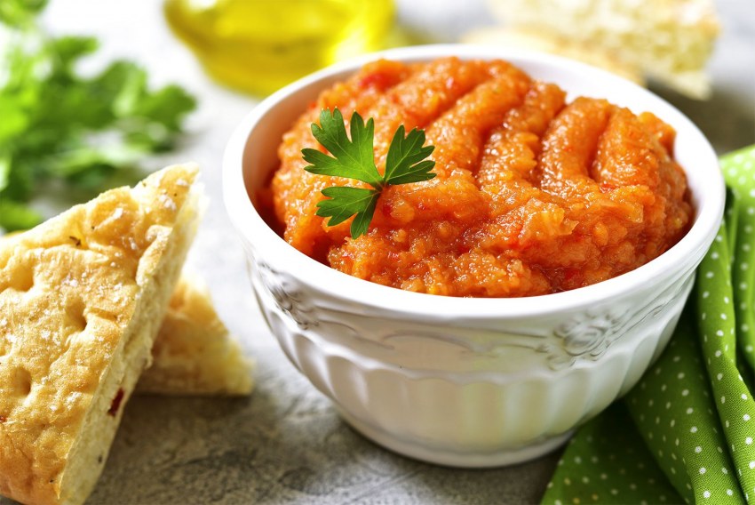 Кабачковая икра с чесноком