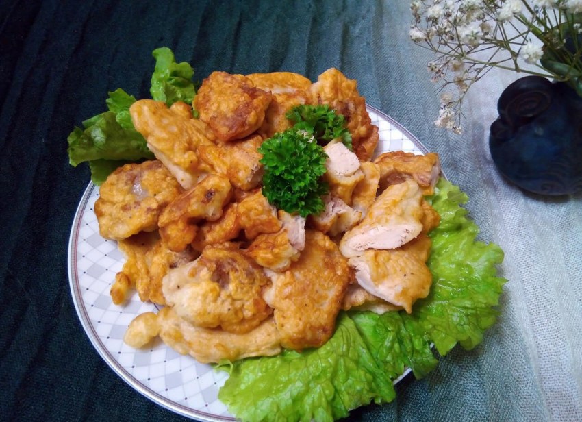 Куриная грудка на сковороде