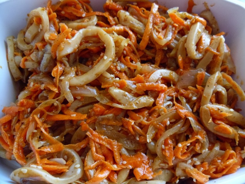 Кальмар с морковкой