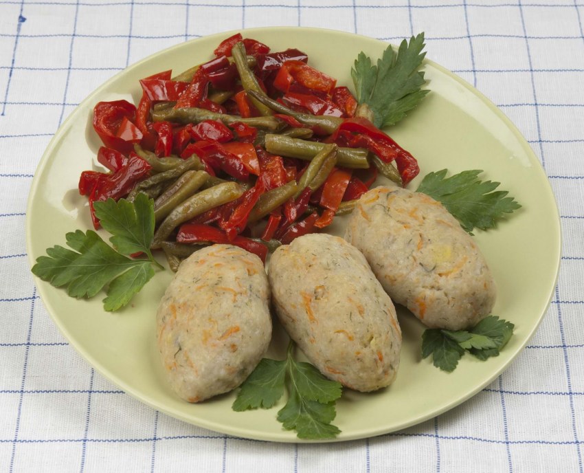 Рыбные котлетки на пару