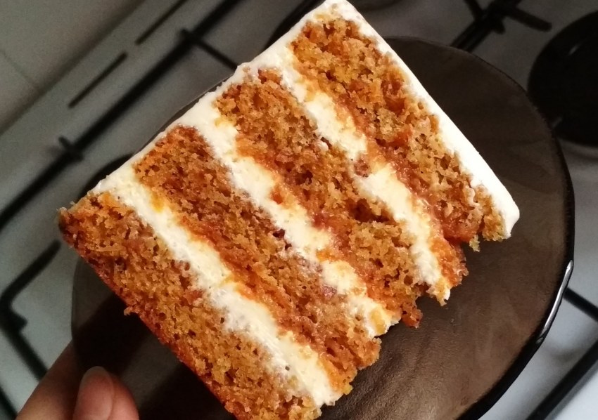 Торт с курагой и грецким орехом