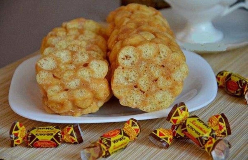 Чак Чак с кукурузными палочками и ирисками